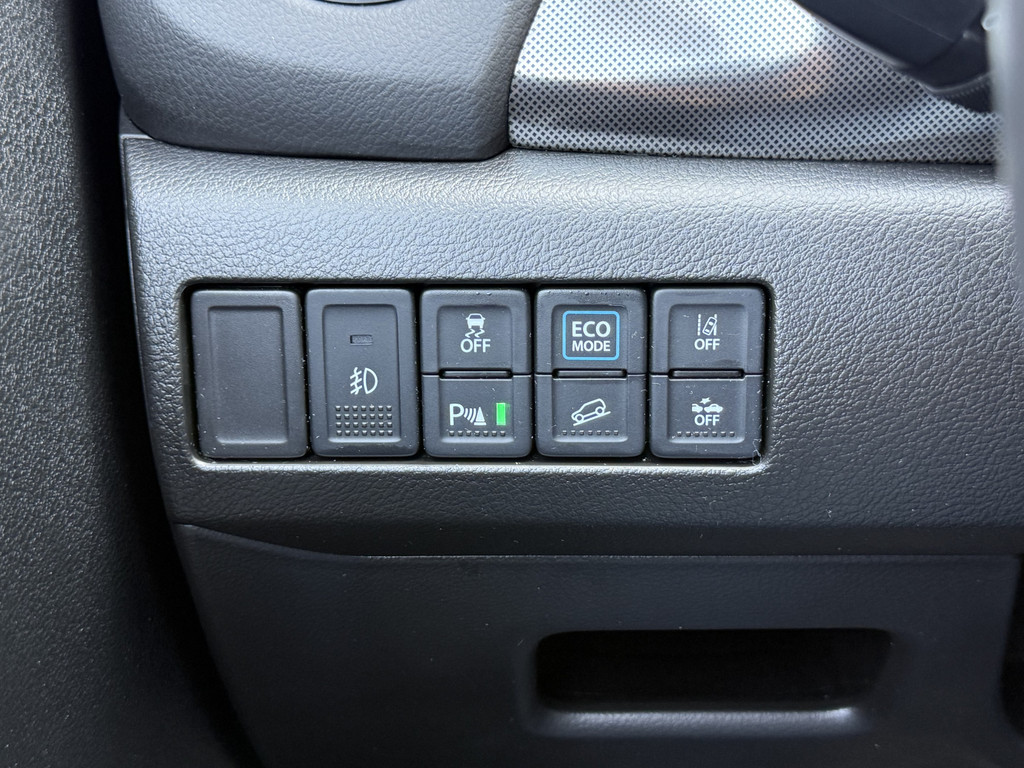 46956908-12.jpg