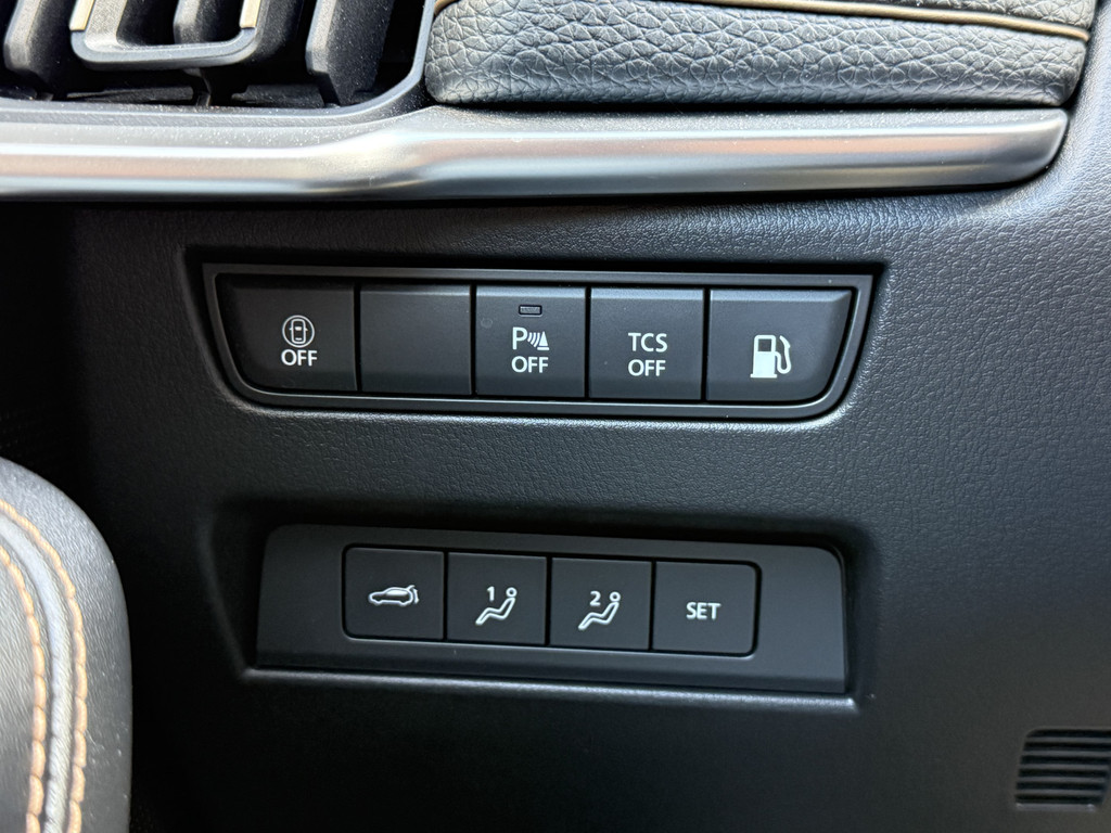 47603296-12.jpg