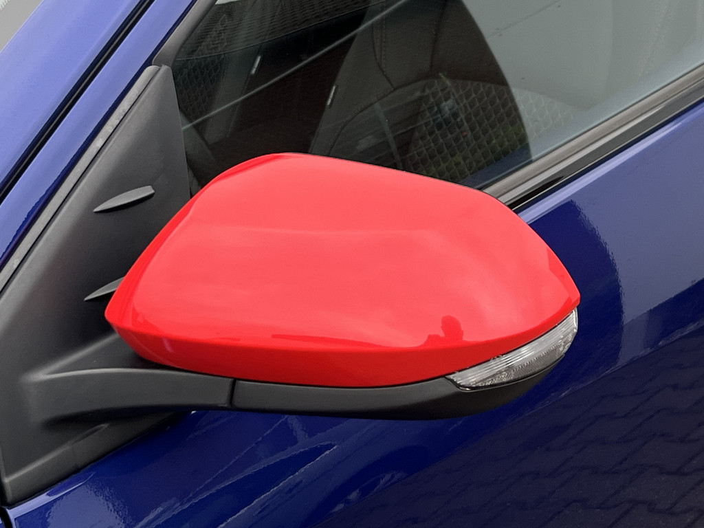 47733605-35.jpg