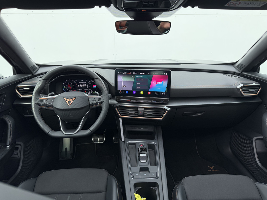 47797394-7.jpg