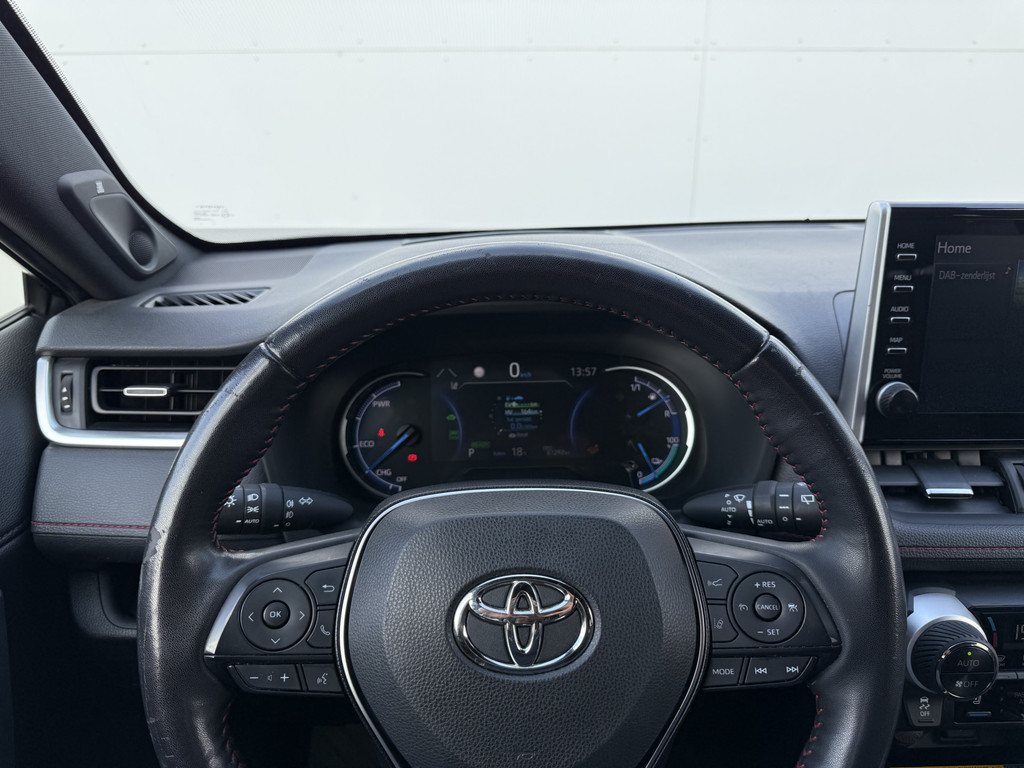 47991514-14.jpg