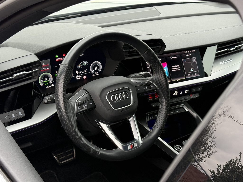48492613-6.jpg