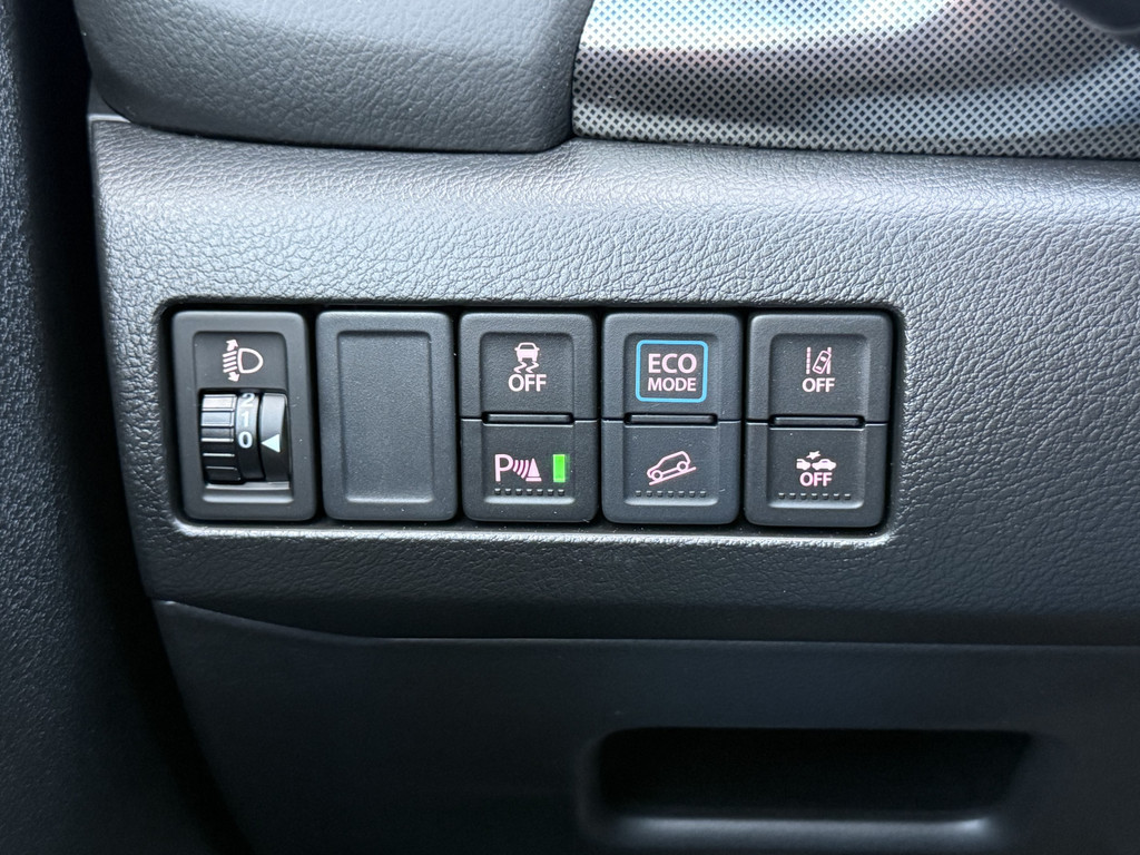 48607087-10.jpg