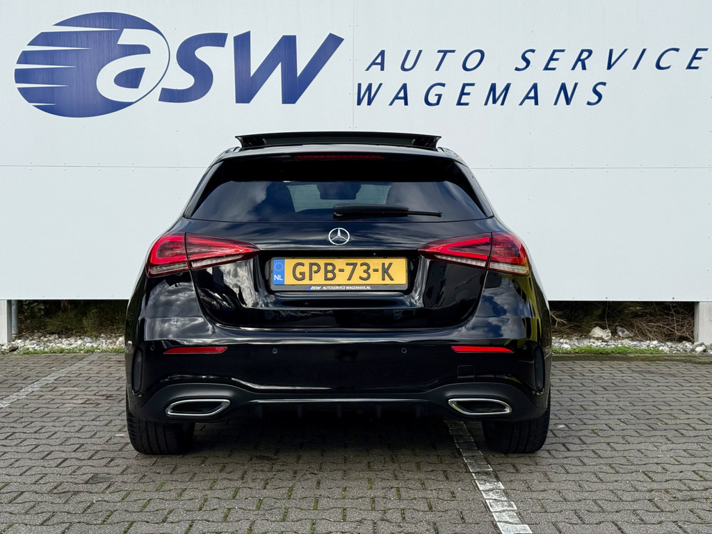 48681172-6.jpg